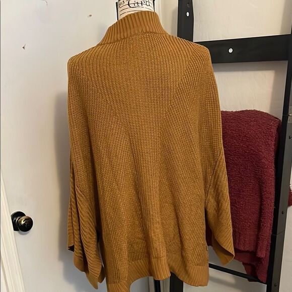 Lululemon Softer Still Wrap Sweater Cape Poncho Modern - Picture 12 of 16